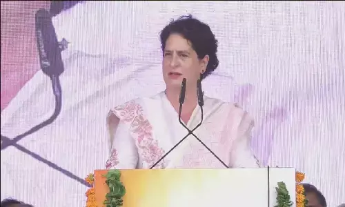 फ्री बिजली, हर महीने 1500 रुपए, कर्ज माफ़ी! मध्य प्रदेश विधानसभा चुनाव से पहले प्रियंका गांधी ने बड़े वादे कर दिए