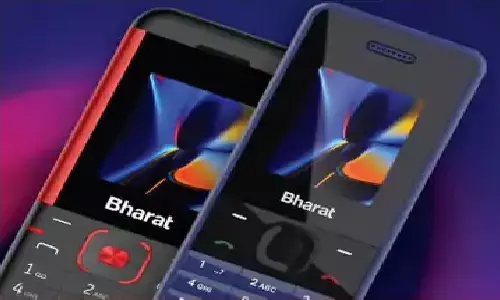 Jio Bharat 4G phone: जियोभारत 4G ने मार्केट में मचाया बवाल! ग्राहकों को 56 दिनों तक Unlimited Calling और डेटा...