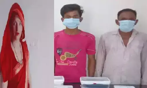 लवर से मिलने के लिए पाकिस्तान से इंडिया आई 4 बच्चों की मां! PUBG खेलते वक़्त प्यार हुआ, हरियाणा में गिरफ्तार भी हो गई लवर से मिलने के लिए पाकिस्तान से इंडिया आई 4 बच्चों की मां! PUBG खेलते वक़्त प्यार हुआ, हरियाणा में गिरफ्तार भी हो गई