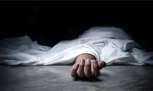 एमपी के ग्वालियर में शिक्षक की पिटाई से 12 वर्षीय छात्र की अस्पताल में मौत, परिजनों ने लगाया यह आरोप एमपी के ग्वालियर में शिक्षक की पिटाई से 12 वर्षीय छात्र की अस्पताल में मौत, परिजनों ने लगाया यह आरोप