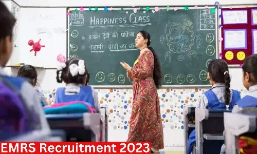 Eklavya Model Schools Recruitment 2023: एकलव्य मॉडल रेजिडेंशियल स्कूलों में निकली वैकेंसी, पद व योग्यता फटाफट जान लें Eklavya Model Schools Recruitment 2023: एकलव्य मॉडल रेजिडेंशियल स्कूलों में निकली वैकेंसी, पद व योग्यता फटाफट जान लें