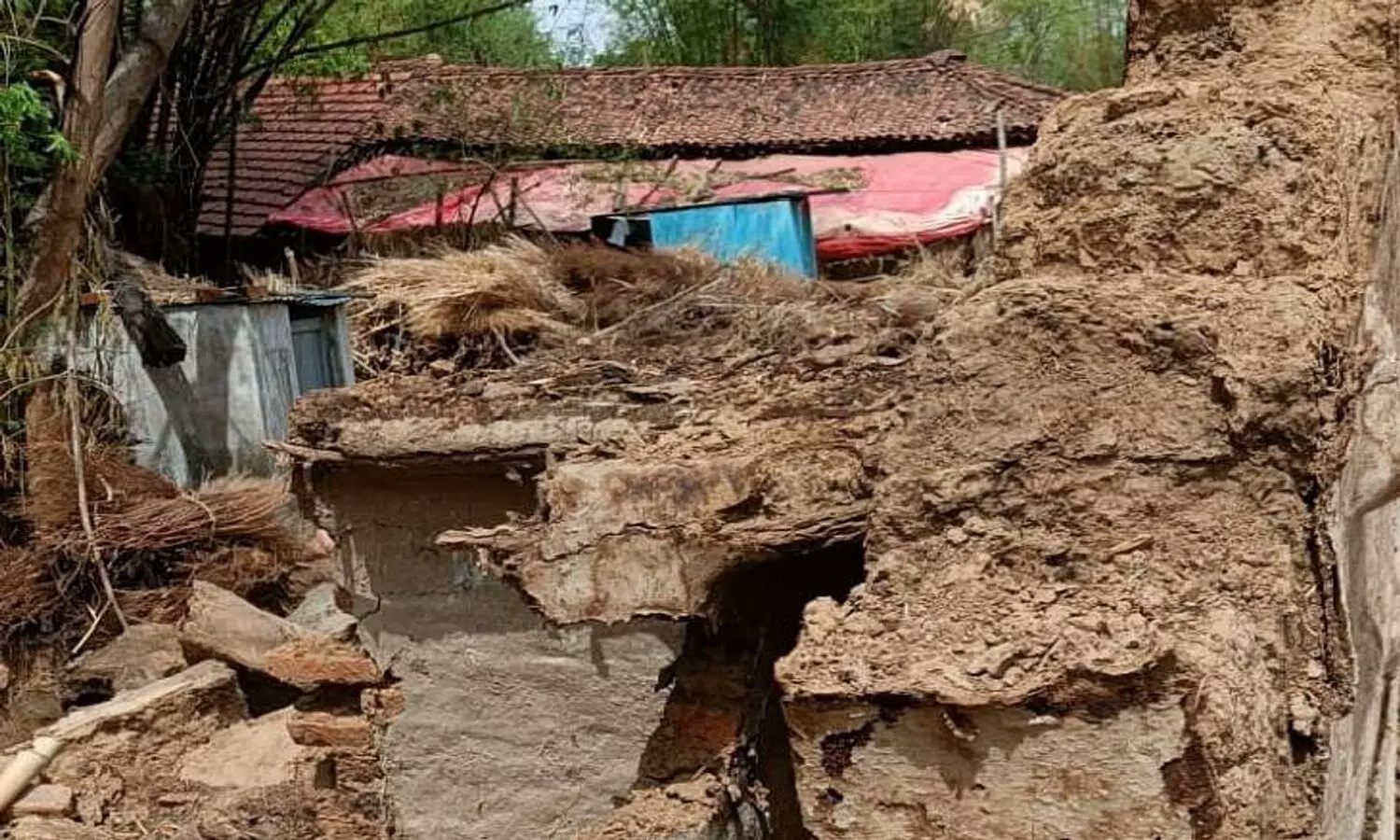 रीवा में 2 घरों की दीवार गिरने से दो लोगों की मौत! जानें पूरा मामला