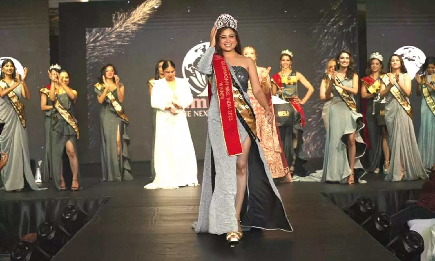 Glammonn Mrs India 2023: एमपी भोपाल की जसविंदर कौर ने दुबई में जीता ग्लैमोन मिसेज इंडिया का खिताब