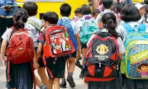 School Holiday Update: कक्षा 1 से 12वीं तक के छात्रों के लिए राहत भरी खबर, 14 अगस्त तक बढ़ा अवकाश, बंद रहेंगे स्कूल School Holiday Update: कक्षा 1 से 12वीं तक के छात्रों के लिए राहत भरी खबर, 14 अगस्त तक बढ़ा अवकाश, बंद रहेंगे स्कूल