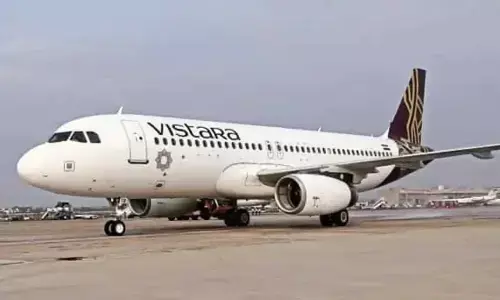 दिल्ली-पुणे फ्लाइट में बम की अफवाह, यात्रियों को उतारा गया दिल्ली-पुणे फ्लाइट में बम की अफवाह, यात्रियों को उतारा गया