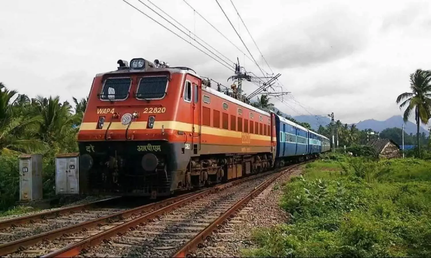 Railway News: नॉन इंटरलॉकिंग कार्य के चलते रेलवे ने कई ट्रेनों को किया निरस्त, परिवर्तित रूट से गुजरेंगी यह रेलगाड़ियां