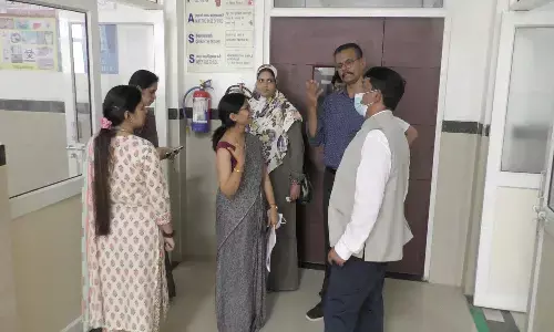 रीवा के मेडिकल कॉलेज पहुंची आयुर्विज्ञान विश्वविद्यालय जबलपुर की टीम, किया निरीक्षण रीवा के मेडिकल कॉलेज पहुंची आयुर्विज्ञान विश्वविद्यालय जबलपुर की टीम, किया निरीक्षण