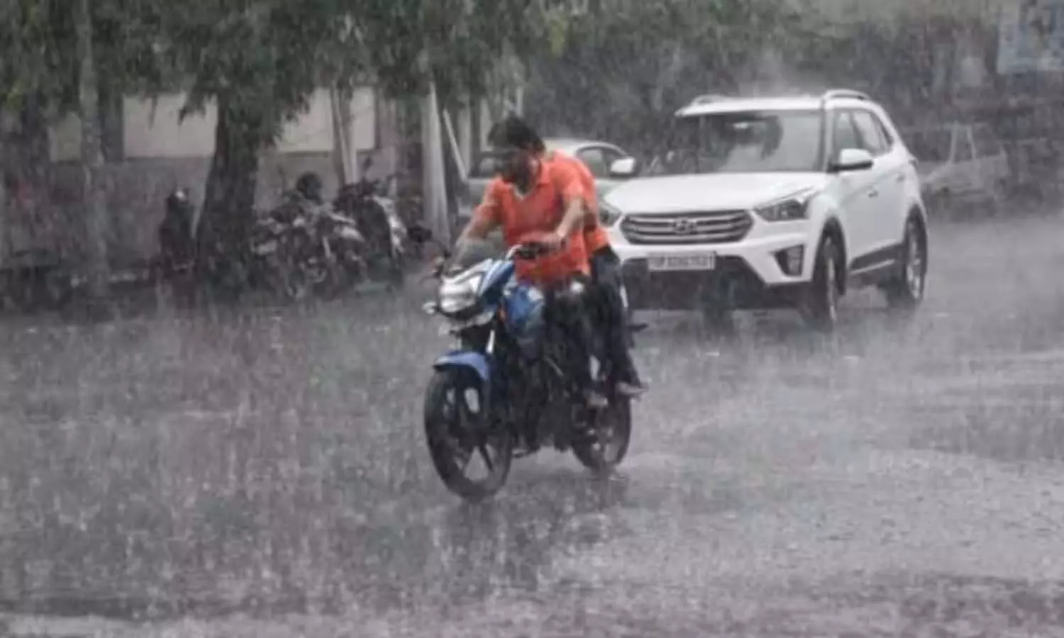Bihar Weather: बिहार में फिर एक्टिव हुआ मानसून, दो दिनों तक हो सकती है बारिश, जानें जिलों का हाल