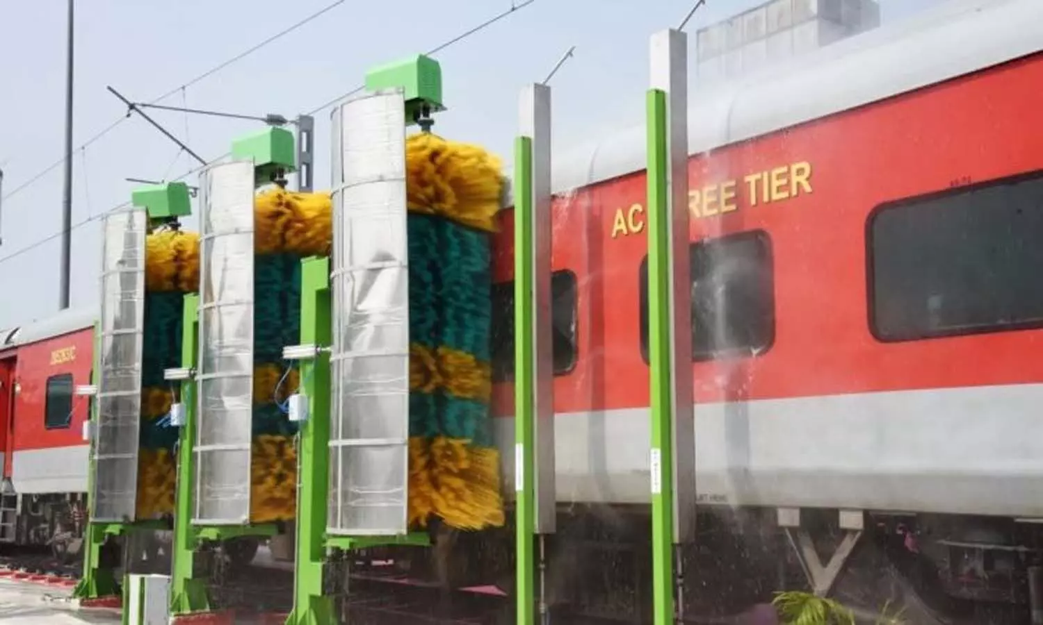 Automatic Washing Plant: एमपी का यह रेल मंडल स्थापित करेगा ऑटोमेटिक वाशिंग प्लांट, ट्रेनों की सफाई होगी आसान