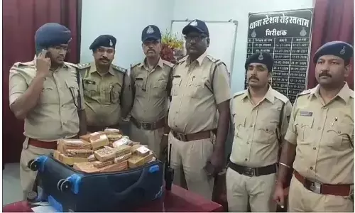 एमपी में पुलिस ने जब्त किया 13 किलो सोना, जांच में जुटी जीएसटी टीम
