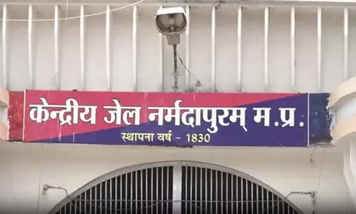 एमपी की इस जेल में लग रही कैदियों की स्मार्ट क्लास, 80 साल तक के बुजुर्ग भी हो रहे शामिल