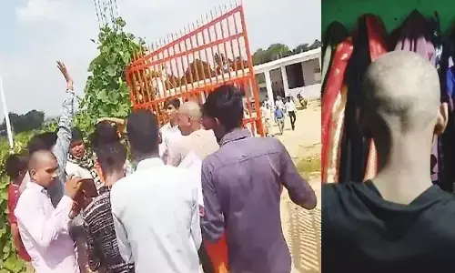 स्कूल प्रबंधन की तानाशाही, सीधी जिले में तीन दर्जन छात्रों के मुंडवा दिए बाल, बच्चों ने यह कहा स्कूल प्रबंधन की तानाशाही, सीधी जिले में तीन दर्जन छात्रों के मुंडवा दिए बाल, बच्चों ने यह कहा