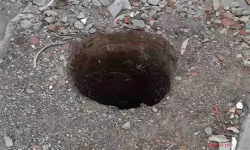 मध्यप्रदेश के सभी कलेक्टर्स को बड़ा आदेश, अनुपयोगी बोरवेल तत्काल बंद कराएं मध्यप्रदेश के सभी कलेक्टर्स को बड़ा आदेश, अनुपयोगी बोरवेल तत्काल बंद कराएं