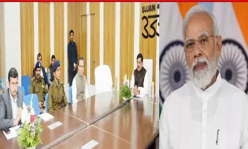 पीएम मोदी ने शिवपुरी में हितग्राहियों से वर्चुअली चर्चा की, कहा-योजनाओं का लाभ जिनका अधिकार है उन्हें भटकना न पड़े, यही मोदी की गारंटी है! पीएम मोदी ने शिवपुरी में हितग्राहियों से वर्चुअली चर्चा की, कहा-योजनाओं का लाभ जिनका अधिकार है उन्हें भटकना न पड़े, यही मोदी की गारंटी है!