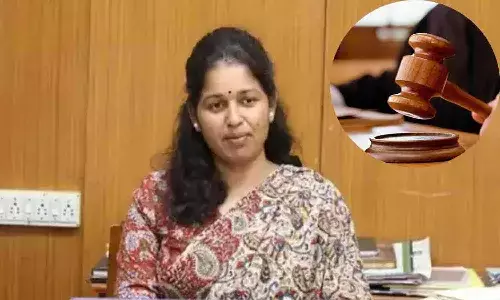 रीवा कलेक्टर प्रतिभा पाल के नाम 10000 रूपए का जमानती वारंट, हाईकोर्ट के आदेश की अवहेलना पड़ी महंगी, जानिए पूरा मामला... रीवा कलेक्टर प्रतिभा पाल के नाम 10000 रूपए का जमानती वारंट, हाईकोर्ट के आदेश की अवहेलना पड़ी महंगी, जानिए पूरा मामला...