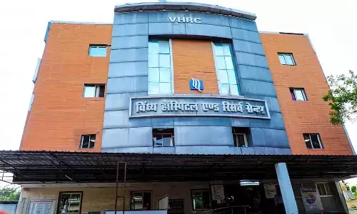 रीवा: विन्ध्या अस्पताल के डॉक्टर्स ने कर दिया कमाल, 3 साल से बंद जबड़े को खोला रीवा: विन्ध्या अस्पताल के डॉक्टर्स ने कर दिया कमाल, 3 साल से बंद जबड़े को खोला