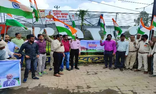 हर घर लहरायेगा तिरंगा, रीवा डाक संभाग ने निकाली तिरंगा यात्रा हर घर लहरायेगा तिरंगा, रीवा डाक संभाग ने निकाली तिरंगा यात्रा