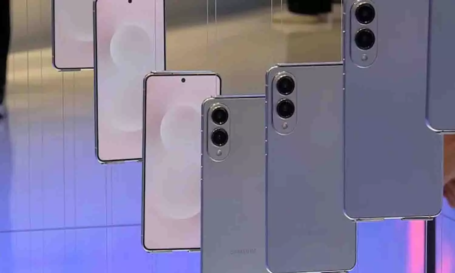 Samsung Galaxy S25 Edge Ultra-Slim Design