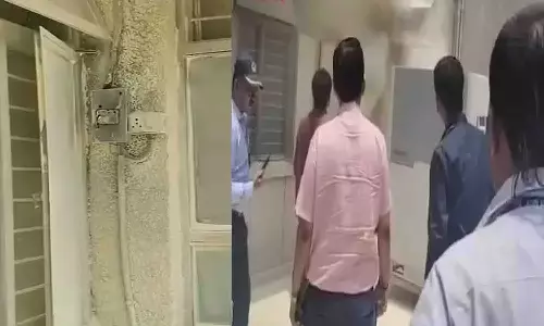 Rewa: संजय गांधी अस्पताल में सर्जरी विभाग में आग, शॉर्ट सर्किट से मचा हड़कंप