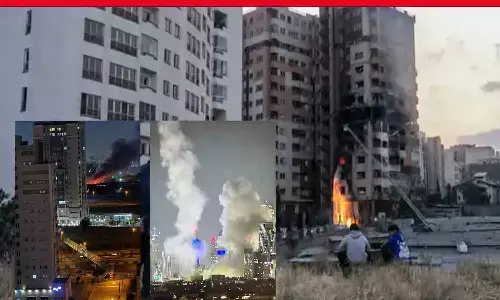 इजराइल-ईरान वॉर: दूसरे दिन भी ईरान के परमाणु ठिकानों पर इजराइली एयरस्ट्राइक, तेहरान में 78 की मौत; जवाब में ईरान ने दागीं 100+ बैलिस्टिक मिसाइलें इजराइल-ईरान वॉर: दूसरे दिन भी ईरान के परमाणु ठिकानों पर इजराइली एयरस्ट्राइक, तेहरान में 78 की मौत; जवाब में ईरान ने दागीं 100+ बैलिस्टिक मिसाइलें