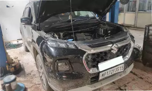 City Cars Maruti Showroom पर धोखाधड़ी का आरोप | Rewa News 2025 City Cars Maruti Showroom पर धोखाधड़ी का आरोप | Rewa News 2025