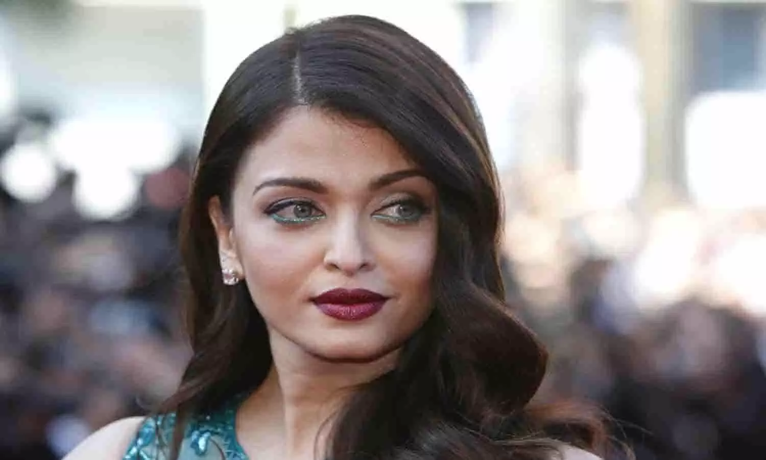 Aishwarya Rai Suicide News: Aishwarya Rai Bachchan ने ऑवरडोज लेकर की आत्महत्या? जानिए पूरी सच्चाई....