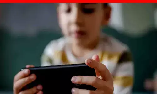 इंदौर में ऑनलाइन गेम की लत से छात्र की आत्महत्या, मां के पैसे खर्च होने पर तनाव में था; परिजनों ने नेत्र दान किए