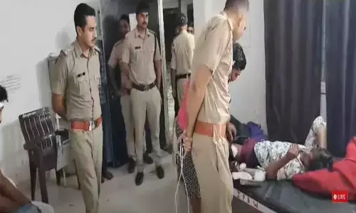 रीवा: ऑटो चालक पर एक दर्जन लोगों का हमला, चाकुओं से गोदा; लड़की से बात करने का था विवाद