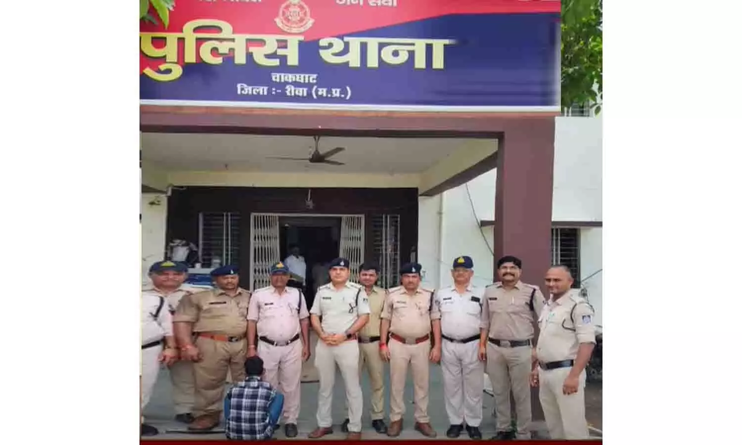 रीवा पुलिस ने 16,000 रुपये के इनामी बदमाश ऋषि वर्मा को पकड़ा