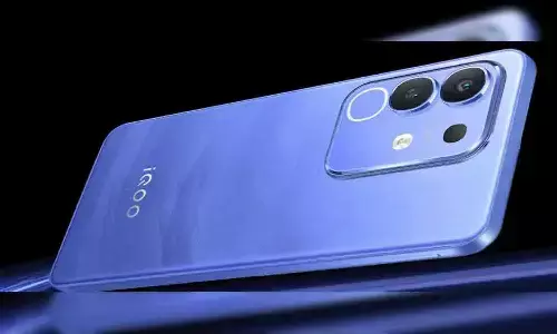 iQOO Z10x 5G Smartphone | 6500 mAh बैटरी, Dimensity 7300 Processor