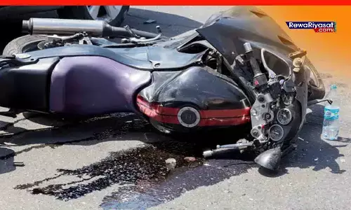 रीवा : सड़क दुर्घटना में मौत पर 2 लाख, गंभीर घायल को मिलेंगे 50 हजार रुपये रीवा : सड़क दुर्घटना में मौत पर 2 लाख, गंभीर घायल को मिलेंगे 50 हजार रुपये