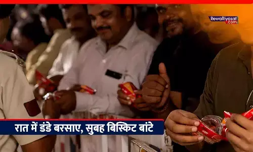 रीवा पुलिस ने रात में किसानों पर डंडे बरसाए, सुबह बिस्कुट बांटे: CM बोलें- खाद वितरण सही नहीं हुआ, मतलब कलेक्टर जिला नहीं चला पा रहें, हटाया जाएगा