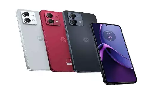Moto G84 5G Moto G84 5G