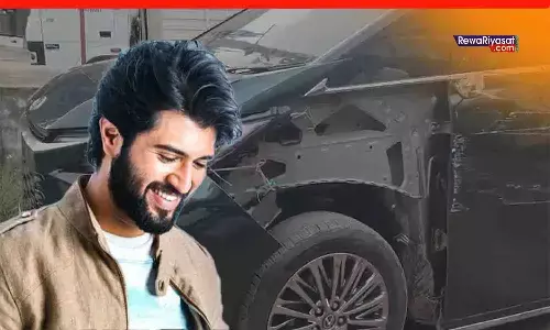 Vijay Deverakonda Car Accident: विजय देवरकोंडा की कार का एक्सीडेंट, बोलेरो ने पीछे से मारी टक्कर; रश्मिका मंदाना संग सगाई की ख़बरें