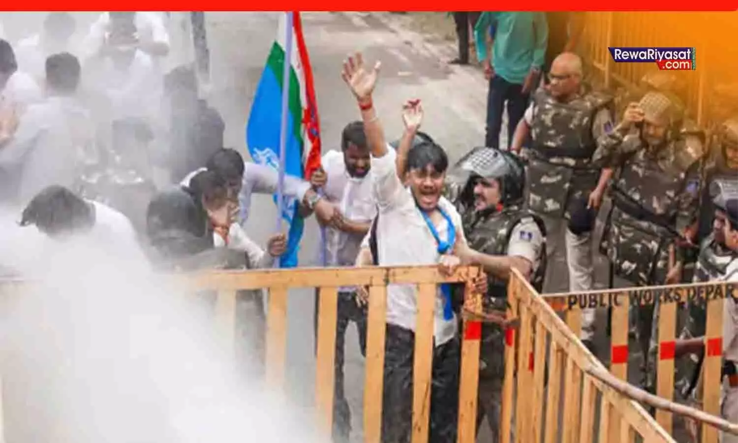 रीवा के एपीएस विश्वविद्यालय में PhD एडमिशन में धांधली का आरोप, NSUI का प्रदर्शन, पुलिस ने लाठीचार्ज किया रीवा के एपीएस विश्वविद्यालय में PhD एडमिशन में धांधली का आरोप, NSUI का प्रदर्शन, पुलिस ने लाठीचार्ज किया