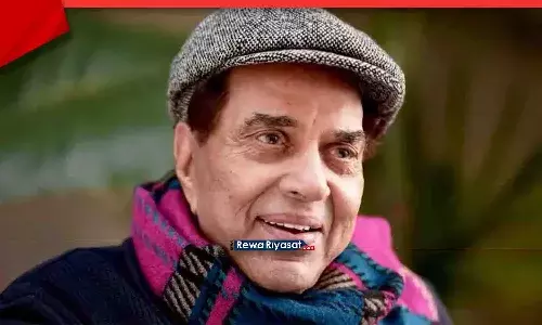 धर्मेंद्र के निधन की खबर फर्जी, बेटी ईशा देओल ने कहा- पापा की हालत स्थिर है, अफवाहें न फैलाएं