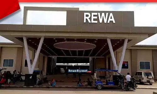 रीवा रेलवे स्टेशन पर बीडीएस टीम की जांच, दिल्ली ब्लास्ट के बाद सुरक्षा बढ़ाई गई | संदिग्ध गतिविधियों पर सख्ती रीवा रेलवे स्टेशन पर बीडीएस टीम की जांच, दिल्ली ब्लास्ट के बाद सुरक्षा बढ़ाई गई | संदिग्ध गतिविधियों पर सख्ती