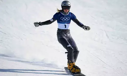 Ester Ledecka competes in women’s snowboarding event at the 2026 Winter Olympics in Livigno Ester Ledecka competes in women’s snowboarding event at the 2026 Winter Olympics in Livigno