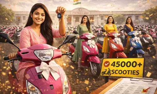 यूपी की 45 हजार छात्राओं को मिलेगी मुफ्त स्कूटी! 400 करोड़ का बजट पास। यूपी की 45 हजार छात्राओं को मिलेगी मुफ्त स्कूटी! 400 करोड़ का बजट पास।