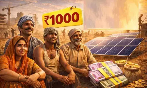 UP सरकार की बड़ी घोषणा! लेबर कार्ड धारकों को 60 साल के बाद मिलेगी ₹1000 मासिक पेंशन