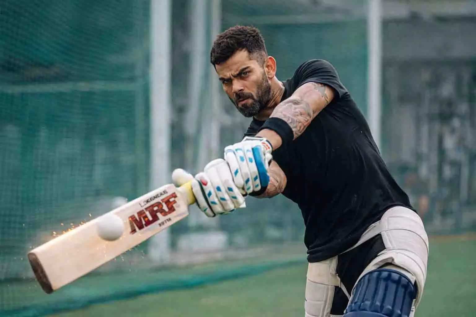 नेट्स में पसीना बहाते हुए शेयर किया धाकड़ वीडियो नेट्स में पसीना बहाते हुए शेयर किया धाकड़ वीडियो