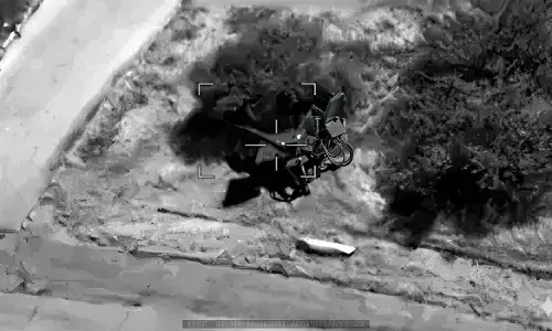 ईरान में तबाही: दिल्ली आने वाला विमान अमेरिकी हमले में ढेर, UN अधिकारी का परमाणु युद्ध पर बड़ा दावा! ईरान में तबाही: दिल्ली आने वाला विमान अमेरिकी हमले में ढेर, UN अधिकारी का परमाणु युद्ध पर बड़ा दावा!