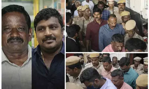 तमिलनाडु कस्टोडियल डेथ केस: 9 पुलिसकर्मियों को फांसी, कोर्ट ने कहा- ‘Rarest of Rare’; हिरासत में पिता-पुत्र की मौत हुई थी तमिलनाडु कस्टोडियल डेथ केस: 9 पुलिसकर्मियों को फांसी, कोर्ट ने कहा- ‘Rarest of Rare’; हिरासत में पिता-पुत्र की मौत हुई थी