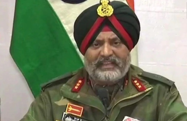 Pulwama Attack: कश्मीर की मांओं से सेना की अपील, बेटे को समझाए, बंदूक उठाई तो मार गिराएंंगे