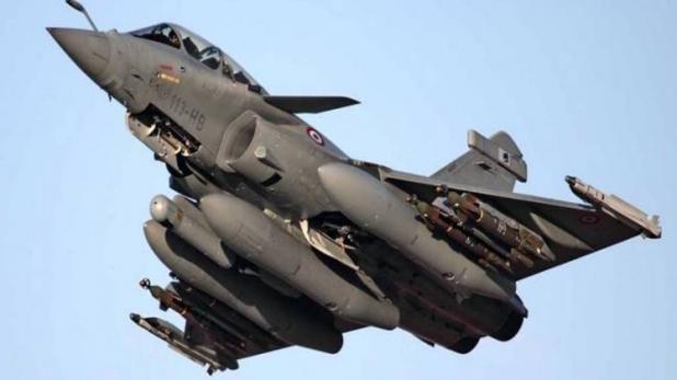 राफेल डील में मोदी सरकार का यू-टर्न, अब कहा दस्तावेज चोरी नहीं, लीक हुए थें राफेल डील में मोदी सरकार का यू-टर्न, अब कहा दस्तावेज चोरी नहीं, लीक हुए थें