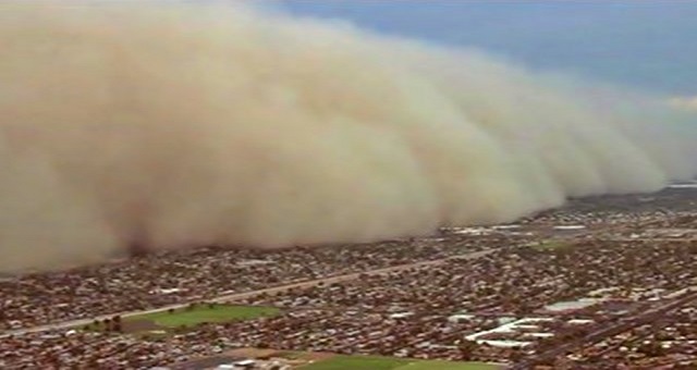 मध्यप्रदेश में आंधी, बारिश और ओलों का कोहराम, 14 लोगों की मौत मध्यप्रदेश में आंधी, बारिश और ओलों का कोहराम, 14 लोगों की मौत