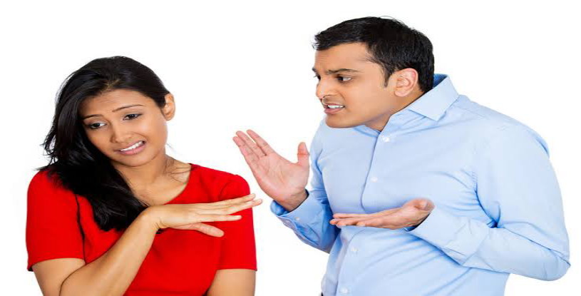 पति नहाता नही था,गीली टॉबिल बेड में फेंक देता था, शरीर मे परफ्यूम लगाकर महीनों रहता था, जज साहब मुझे तलाक़ चाहिए...