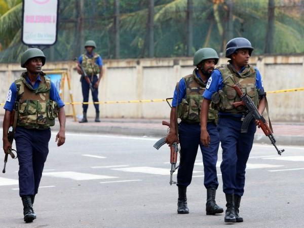 खास तरह की ट्रेनिंग के लिए कश्मीर गए थे आत्मघाती हमलावर: श्रीलंका सेना प्रमुख