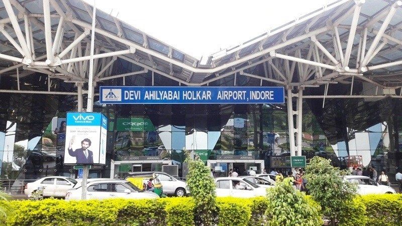MP-CG का पहला इंटरनेशनल एयरपोर्ट बना इंदौर, एयरलाइंस का इंतजार