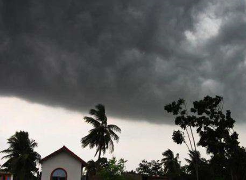 भारत में प्रकृति का कहर जारी, भयंकर चक्रवाती तूफ़ान की चेतावनी, इन राज्यों के सैकड़ो शहरो को...